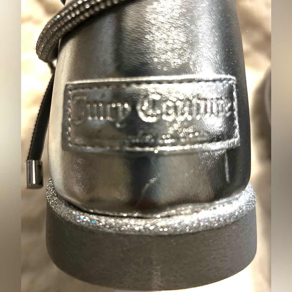 NEW Juicy Couture faux fur Kandar Grey Silver Ankle Boots women’s size 9 - Picture 12 of 13